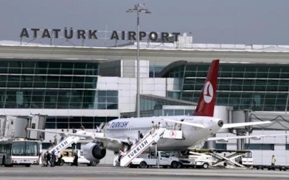 Συναγερμός για βόμβα σε αεροπλάνο στο αεροδρόμιο Ατατούρκ