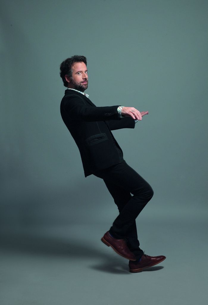 Κωστής Μαραβέγιας: «Κάνω στοχαστική ποπ»