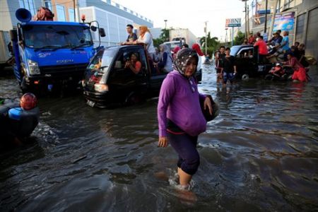Σεισμός μεγέθους 6,5 βαθμών στην Ινδονησία