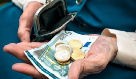 Ποιοι, πώς και πότε πρέπει να υποβάλλουν εκ νέου αιτήσεις για το ΚΕΑ