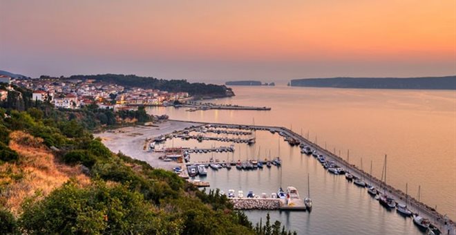 Τρία σχήματα εκδήλωσαν ενδιαφέρον για την Μαρίνα Χίου