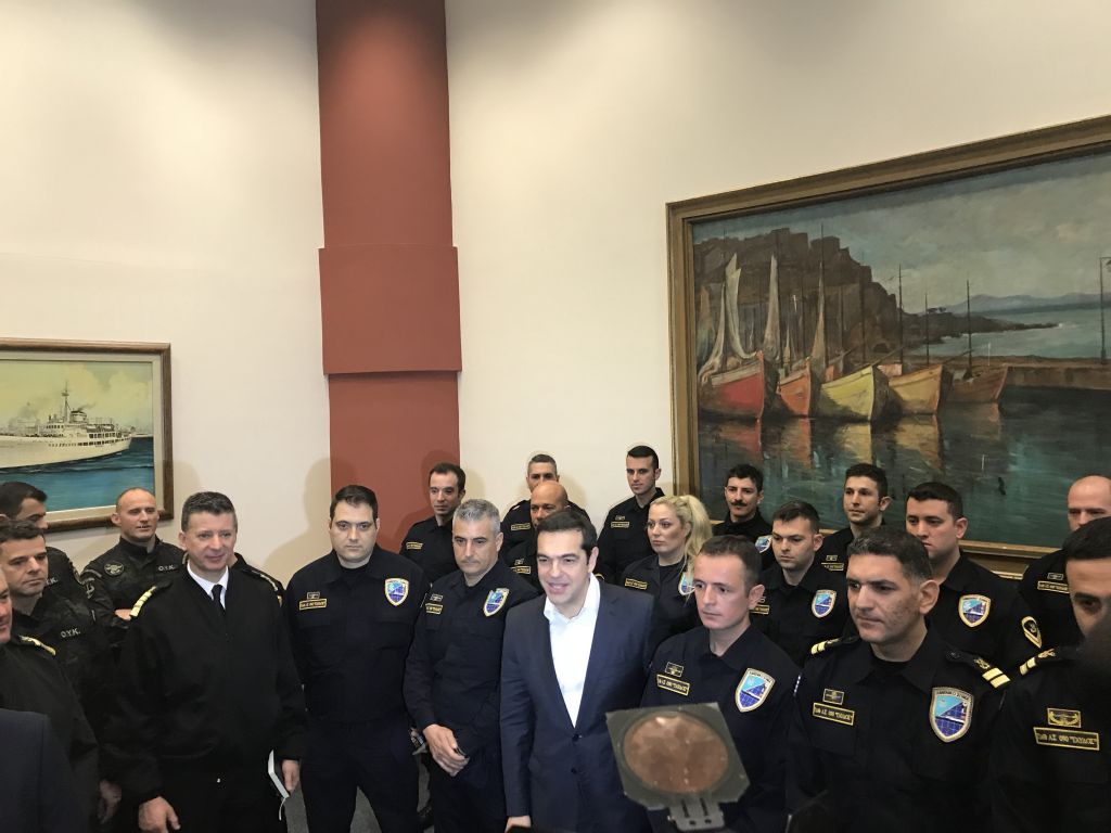 Αυστηρές συστάσεις Τσίπρα σε Τουρκία – Συνεχάρη το πλήρωμα του Γαύδος