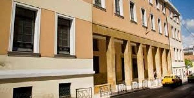 Yπ.Παιδείας: Στερούνται βάσης τα επιχειρήματα των δύο νομικών σχολών