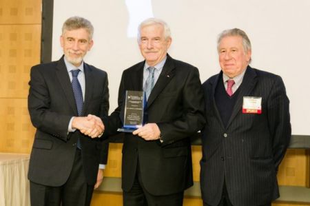 Βράβευση Πάνου και Αθανάσιου Λασκαρίδη