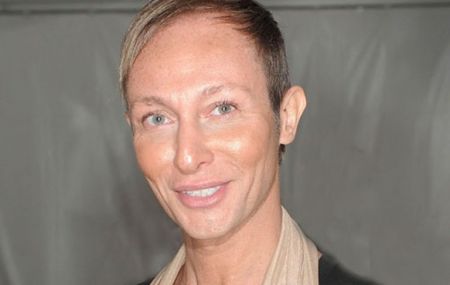 ΚΑΣ: «Nαι» σε επίδειξη μόδας του Κωστέτσου μπροστά από το Ηρώδειο