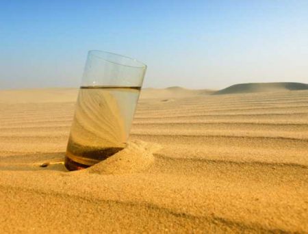 Συσκευή φτιάχνει πόσιμο νερό από τον αέρα της ερήμου