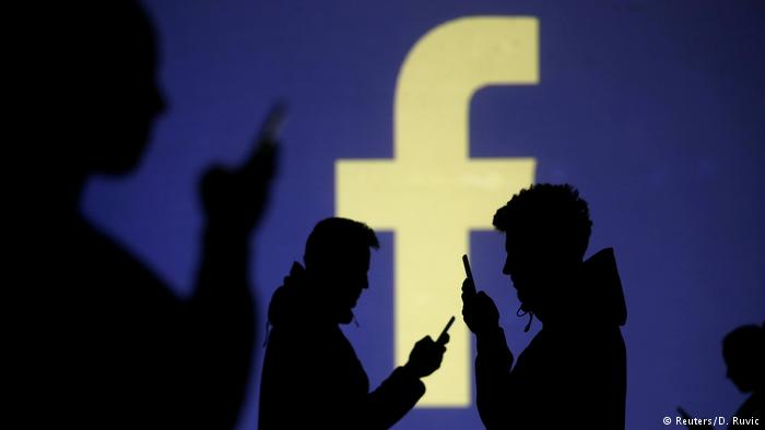 DW: Η ΕΕ θωρακίζεται για το σκάνδαλο με το Facebook