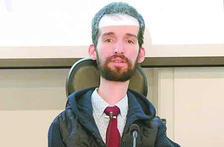 «Μέσα από τις δυσκολίες προχωρήσαμε τη ζωή μας»