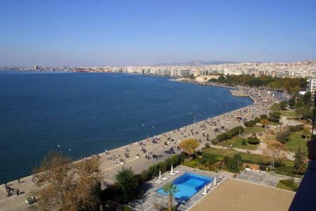 Θεσσαλονίκη: Ανακάλυψης φυσιγγίων και χειροβομβίδας