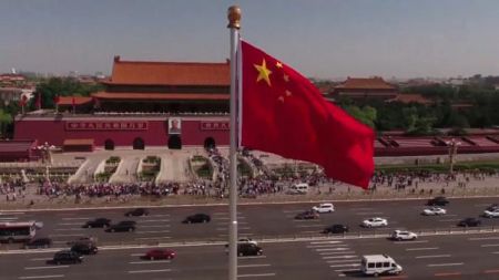 Το Πεκίνο τάσσεται υπέρ της εξεύρεσης πολιτικής λύσης στη Συρία