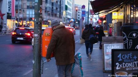 DW: Βλάπτει την οικονομία η εισοδηματική ανισότητα;