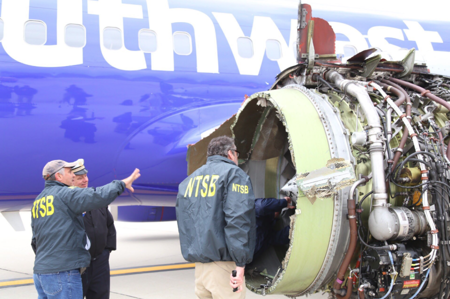 ΗΠΑ: Τη «ρούφηξε» παράθυρο αεροσκάφους, αφού πρώτα έσπασε