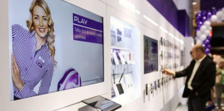 Πρώτη εταιρεία κινητής η Play στην Πολωνία