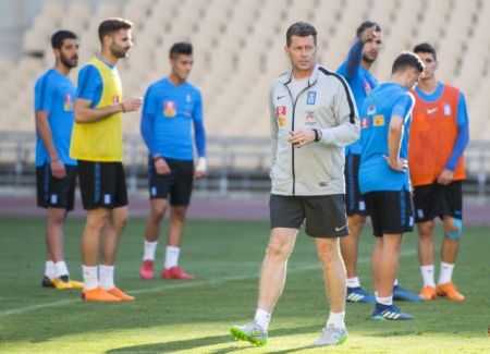 Εθνική Ελλάδος: Πειράματα για με δοκιμές εναντίον της Σαουδικής Αραβίας