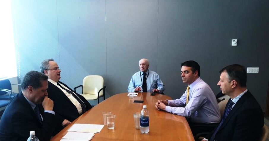 Χωρίς αποτέλεσμα οι συνομιλίες Κοτζιά – Δημητρόφ στη Νέα Υόρκη για το όνομα της πΓΔΜ – Συνέχεια στις Βρυξέλλες