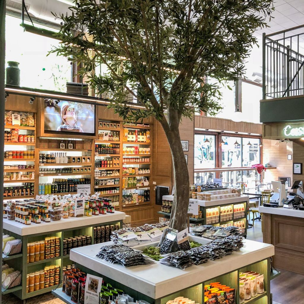 Σε λειτουργία το πρώτο κατάστημα της Yoleni’s στις ΗΠΑ