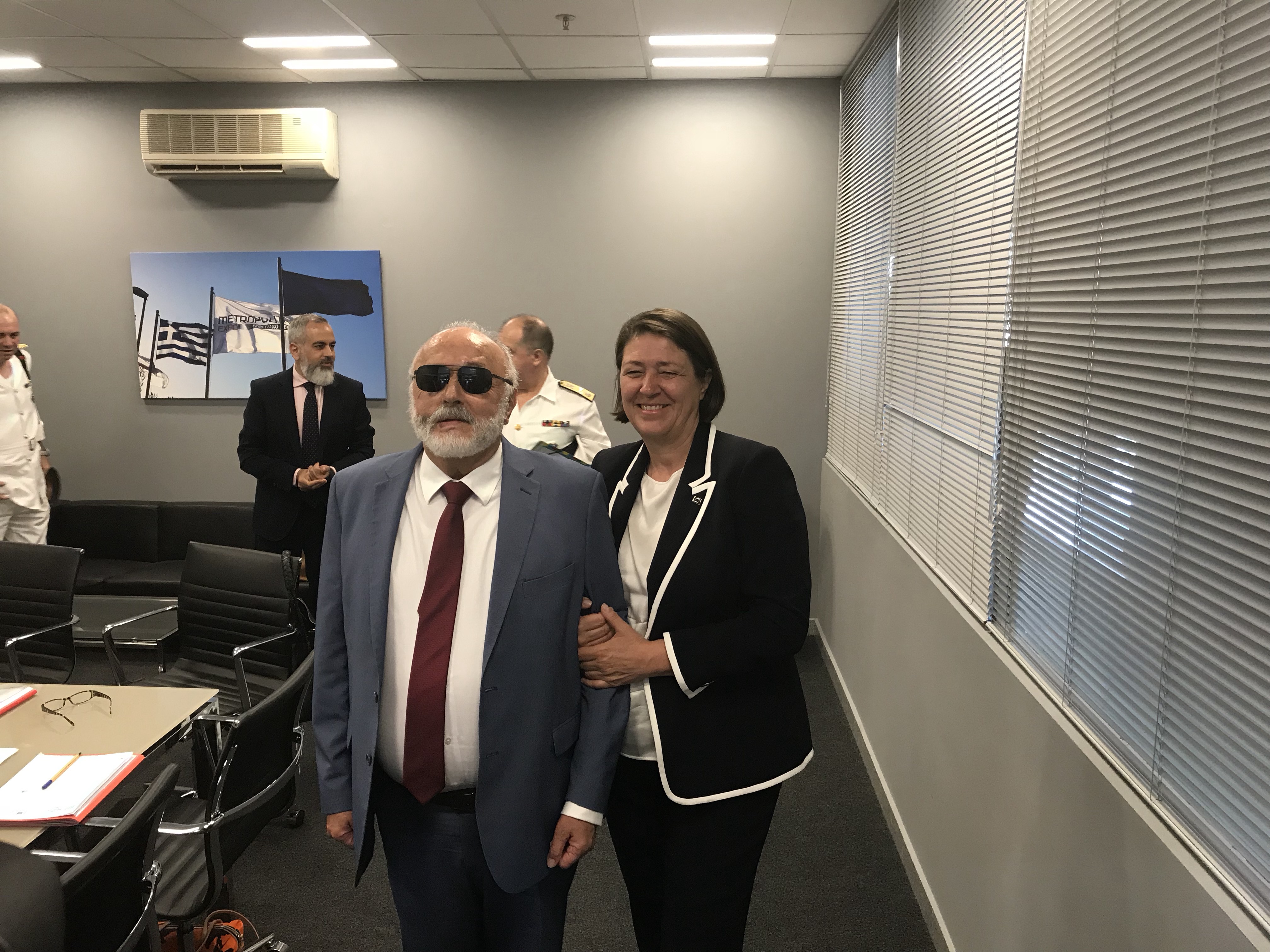 Συνάντηση Π.Κουρουμπλή με ευρωπαία επίτροπο Μεταφορών