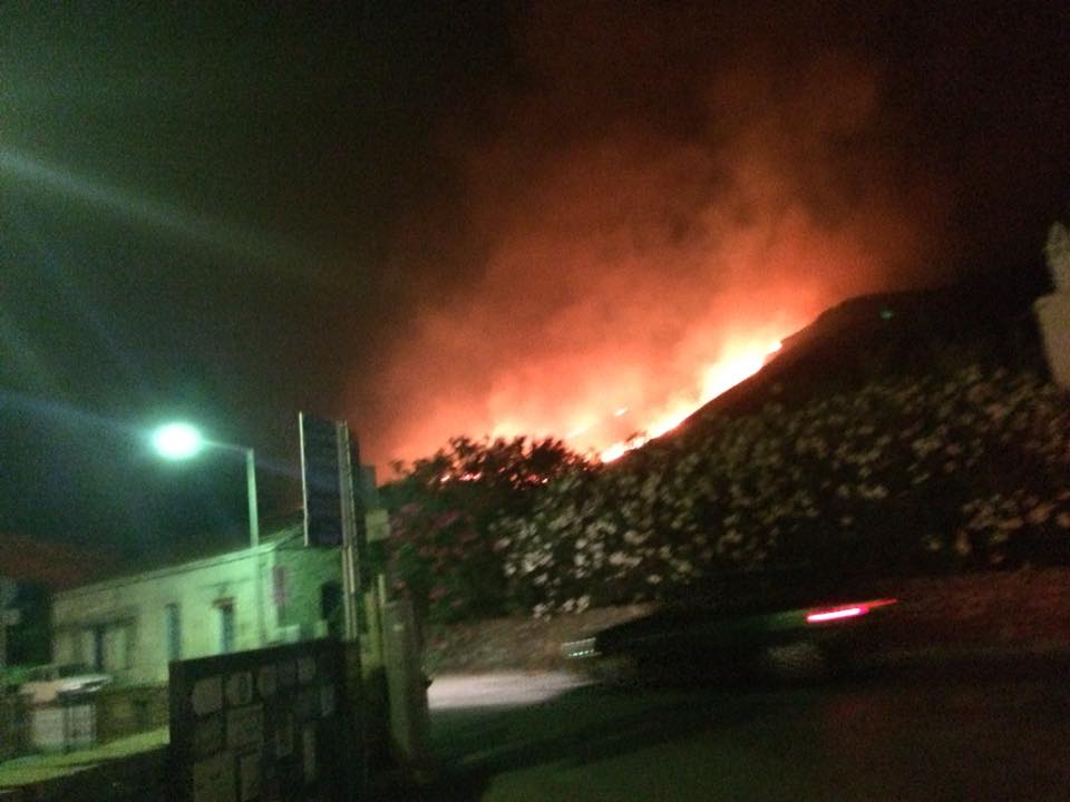 Σε ύφεση η πυρκαγιά στην Τζιά