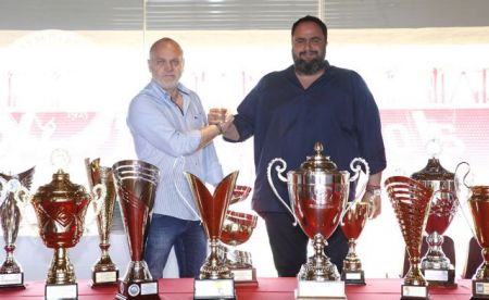 Μαρινάκης: Όποιος δεν πονάει τη φανέλα, δεν έχει θέση στο νέο ξεκίνημα