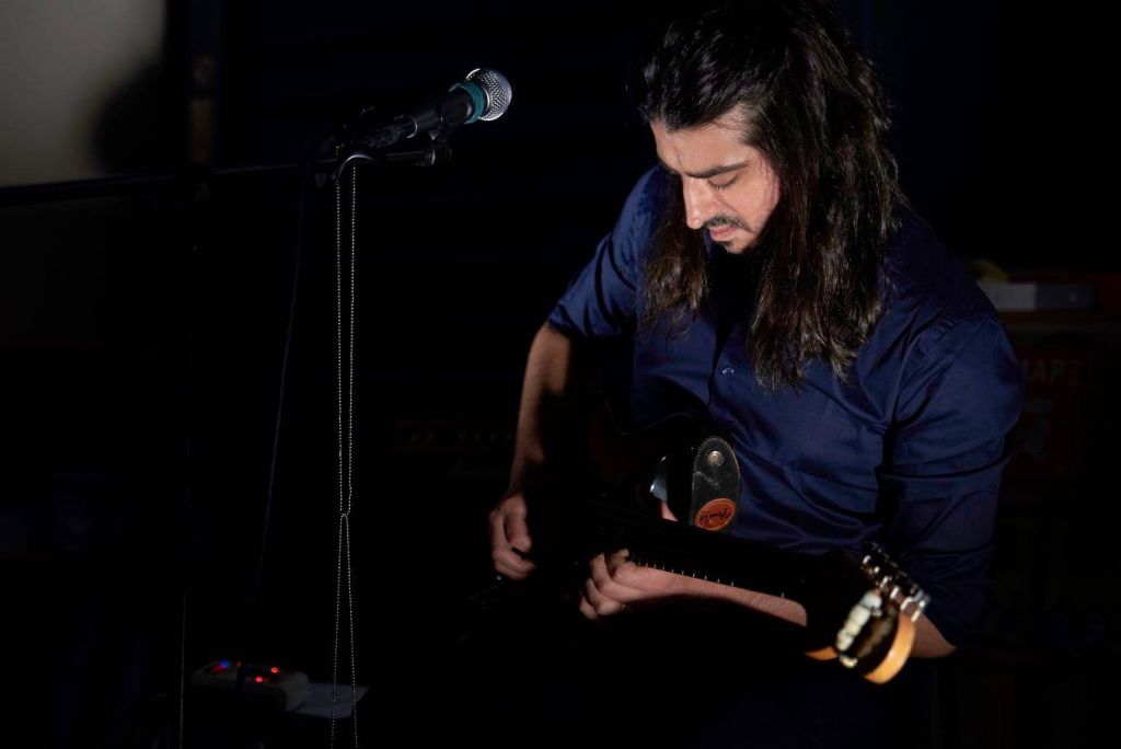 Παύλος Συνοδινός: Το ροκ δεν είναι είδος μουσικής, είναι ακτιβισμός