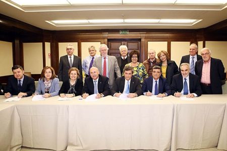 Αντιδρά η ΟΤΟΕ στα σχέδια των τραπεζών για μειώσεις προσωπικού