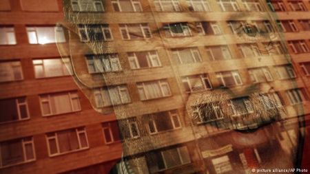 Deutsche Welle: Η Δημοκρατία των απολυμένων της Τουρκίας