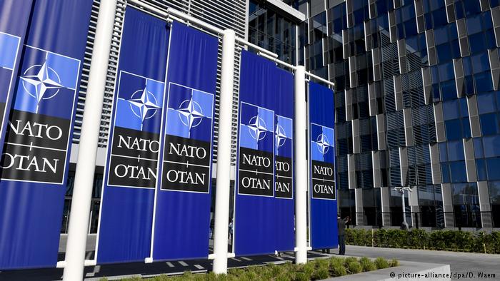 Deutsche Welle: Τι οφείλει η Γερμανία στο ΝΑΤΟ;