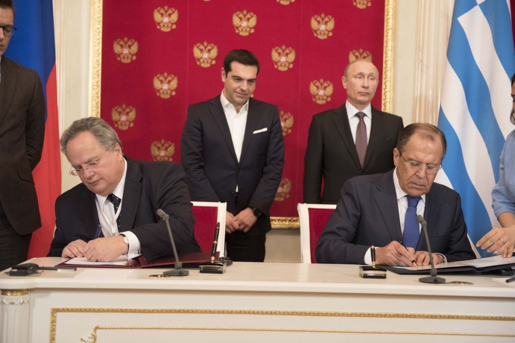 Ελλάδα – Ρωσία: Προσπάθεια αποκλιμάκωσης της έντασης