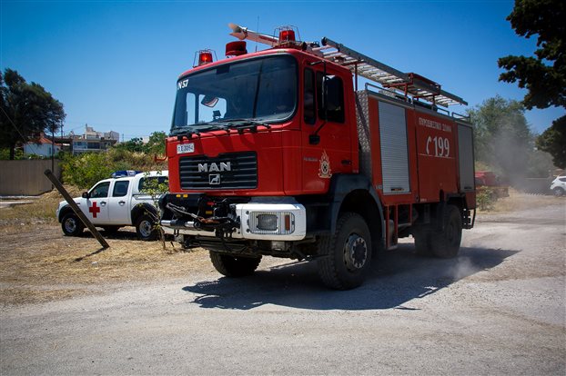 Απαγόρευση κυκλοφορίας στην Ανατολική Αττική λόγω κινδύνου πυρκαγιάς