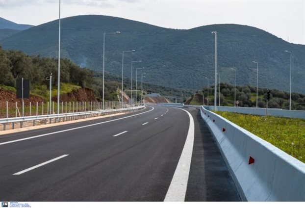 WSJ: Η ΕΕ έχει ξοδέψει $1 τρισ. δολ. σε έργα υποδομής και συγκοινωνίες