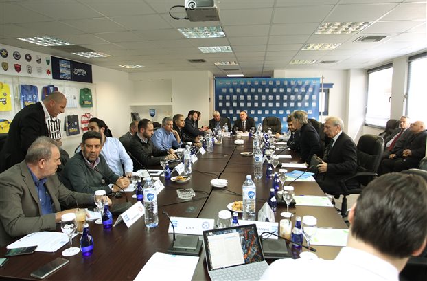 Σούπερ Λιγκ : Ενδεχόμενο να αναβληθεί η κλήρωση