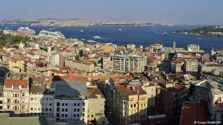 DW: Γερμανική βοήθεια στην Τουρκία;