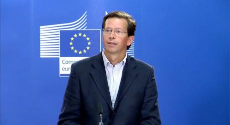 Κομισιόν για «Diciotti»: Οι απειλές της Ιταλίας δεν οδηγούν πουθενά