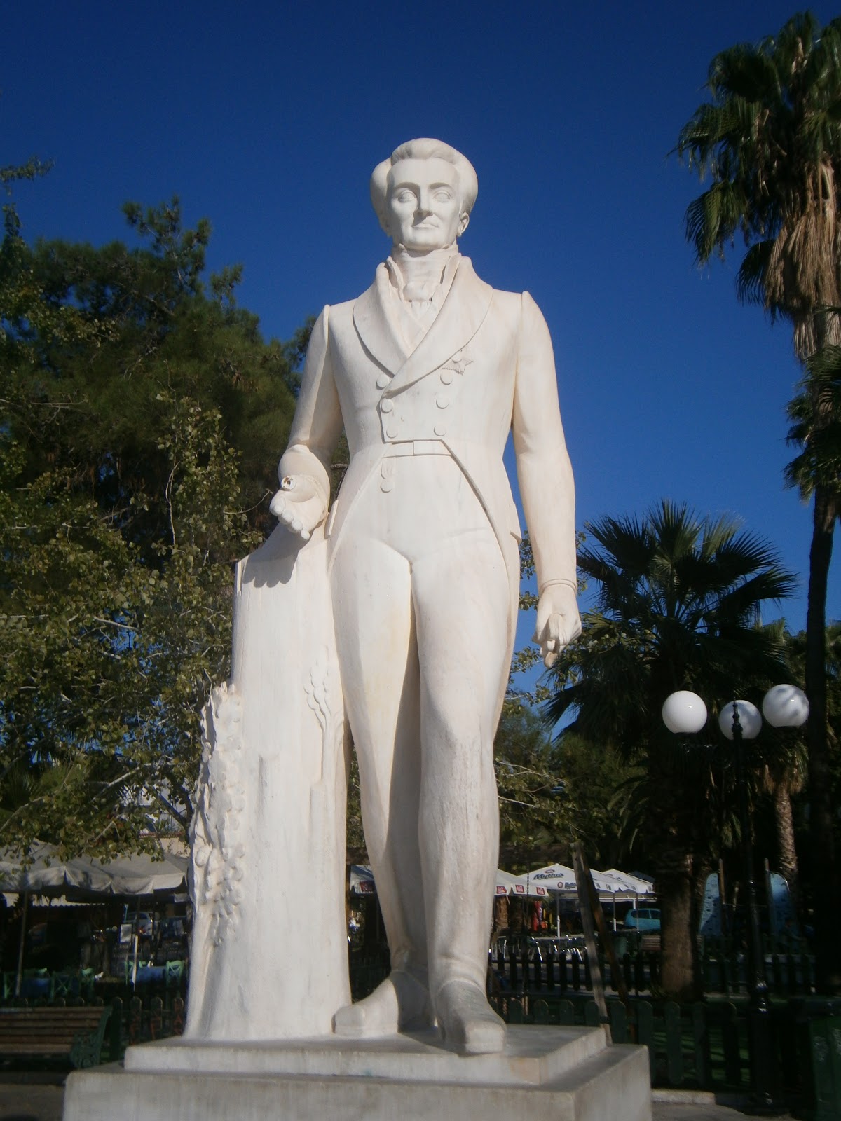 Ναύπλιο: Βανδάλισαν για πολλοστή φορά το άγαλμα του Καποδίστρια
