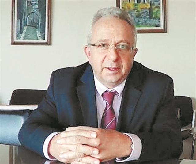 Αθανάσιος Δουζένης: «Γιατί υπέγραψα την αναπηρία του Φλώρου»