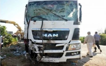 Τροχαίο με τρεις τραυματίες στον Μακρύγιαλο Πιερίας