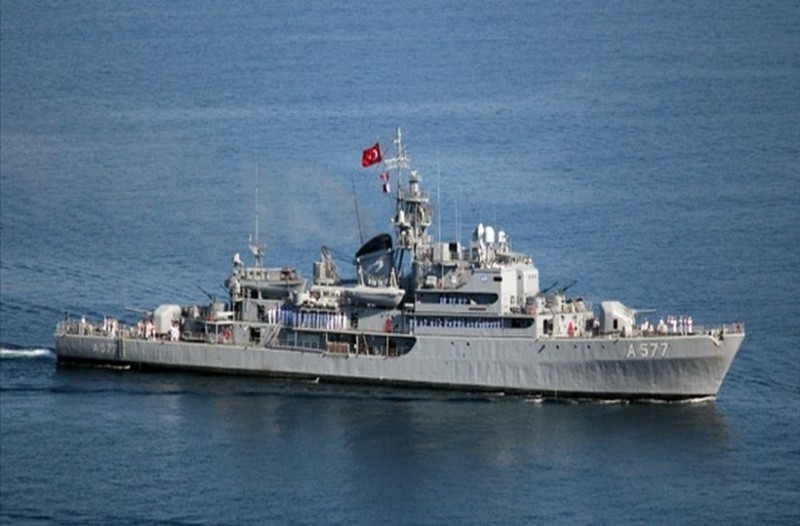 Τουρκικό πολεμικό πλοίο καταδίωξε κυπριακό ψαροκάικο