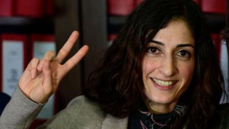 Γερμανία – Μεσαλέ Τόλου: Με «φοβίζουν» οι διαδηλώσεις της άκρας δεξιάς στην Κέμνιτς