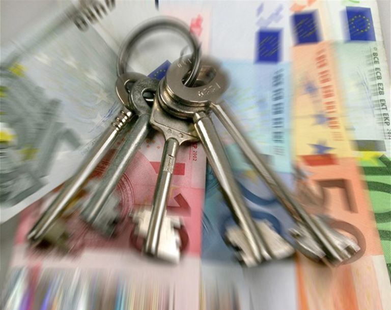 ΣΔΟΕ: Κάνει φύλλο και φτερό 6.000 τραπεζικούς λογαριασμούς | tovima.gr