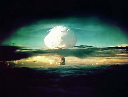 Δύο λεπτά πριν από τα μεσάνυχτα