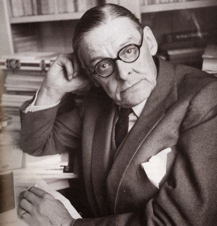 Oλος ο Τ. Σ. Ελιοτ με ένα κλικ