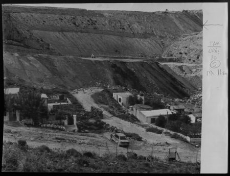 Απέσυραν τις υπογραφές τους οι βουλευτές της ΝΔ για το χουντικό «τάμα του Εθνους»