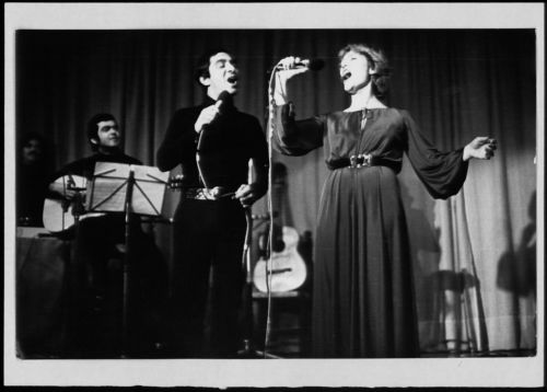 Χατζής – Μαρινέλλα: «Ρεσιτάλ» από τον Τσιγγάνο και την αρχόντισσα