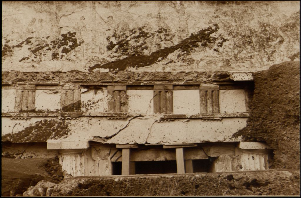 Τα οστά του Φιλίππου του Β’ βρίσκονται στους τάφους των Αιγών