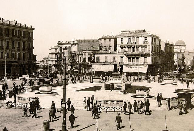 Γέλως ο παυσίλυπος: Αληθινές ιστορίες της παλιάς Αθήνας γεμάτες χιούμορ και νοσταλγία