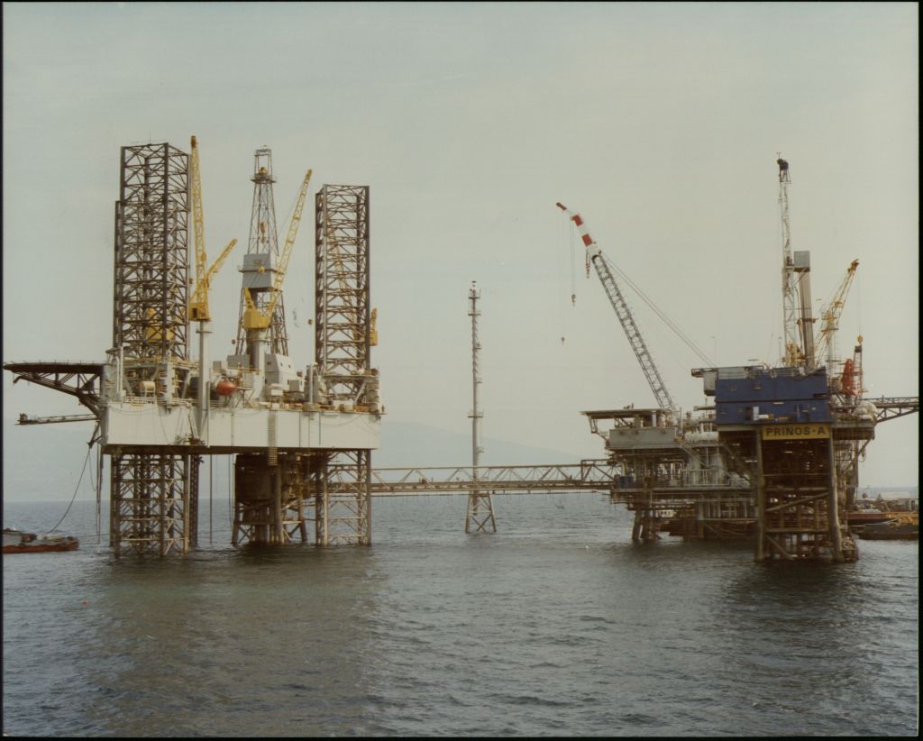 Αυξάνονται οι τιμές του πετρελαίου στις ασιατικές αγορές