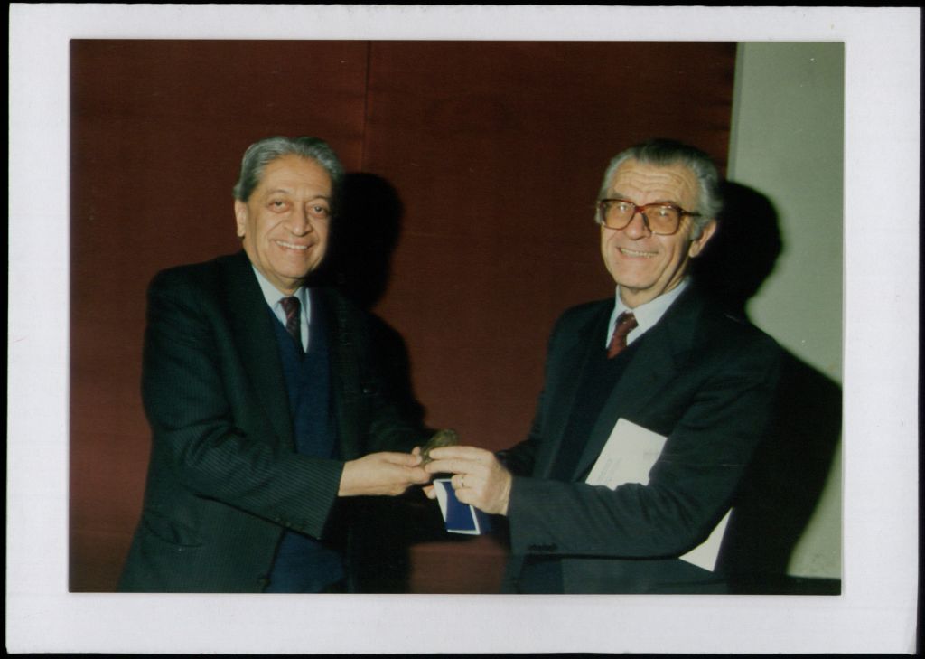 Πέθανε σε ηλικία 97 ετών, ο πρώην πρόεδρος του ΔΣΑ Ευ. Μαχαίρας