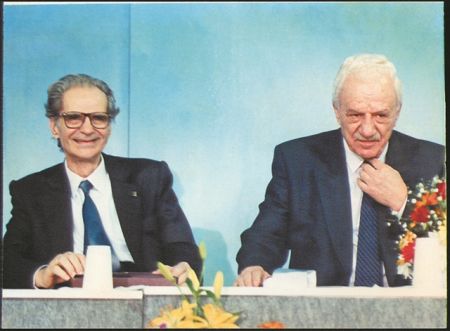 Η διάσπαση του ΚΚΕ το ’91και οι αυταπάτες για τον Χαρίλαο