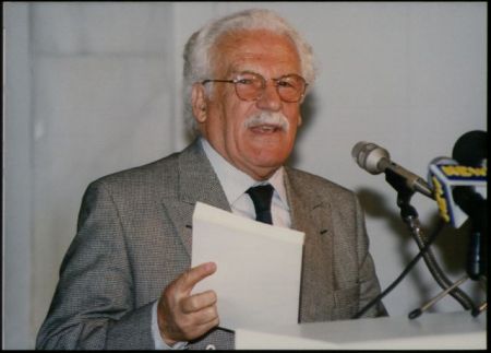 Πέθανε ο καθηγητής Αδαμάντιος Πεπελάσης