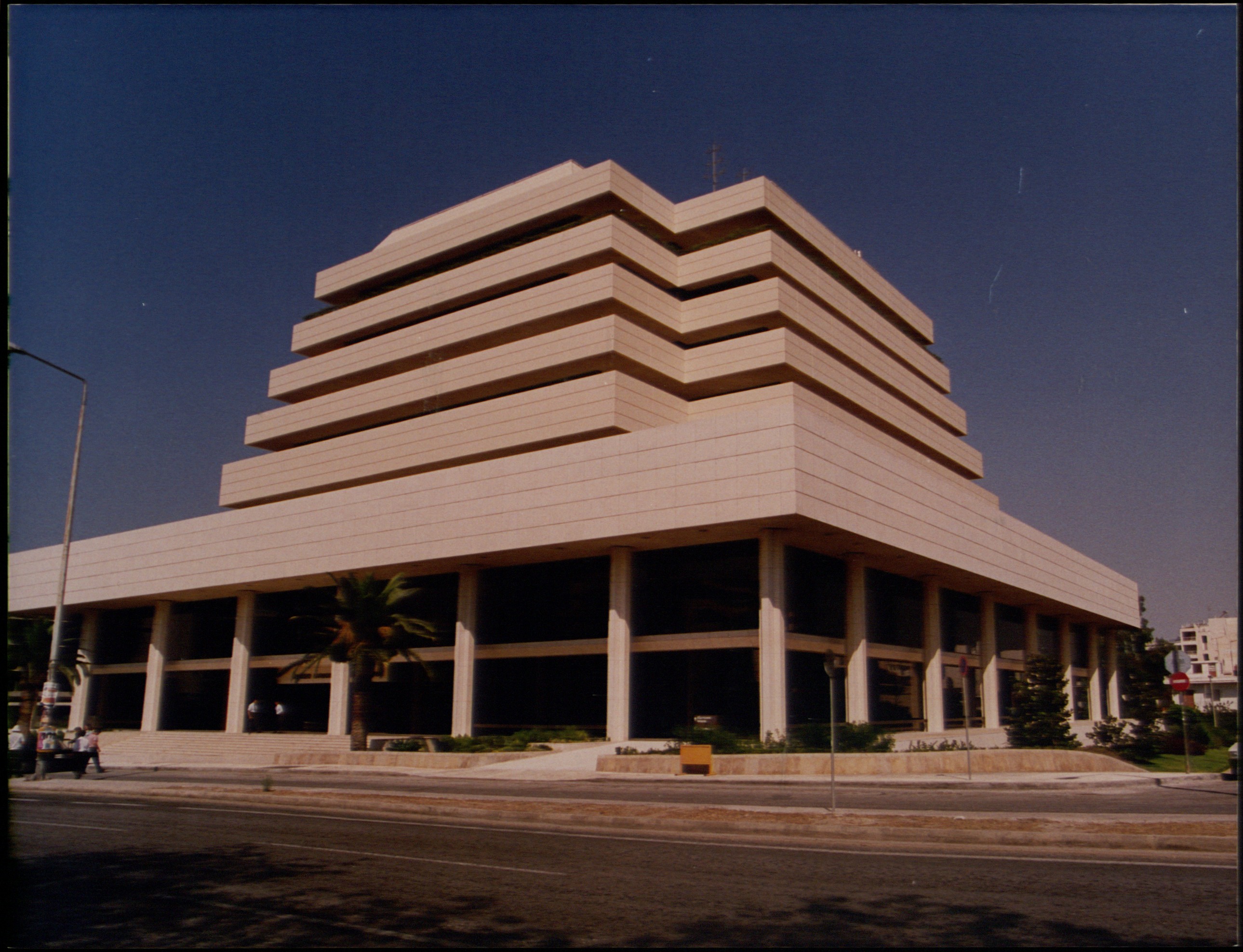 Θηλιά για το Ωνάσειο οι υψηλές ιατρικές αμοιβές